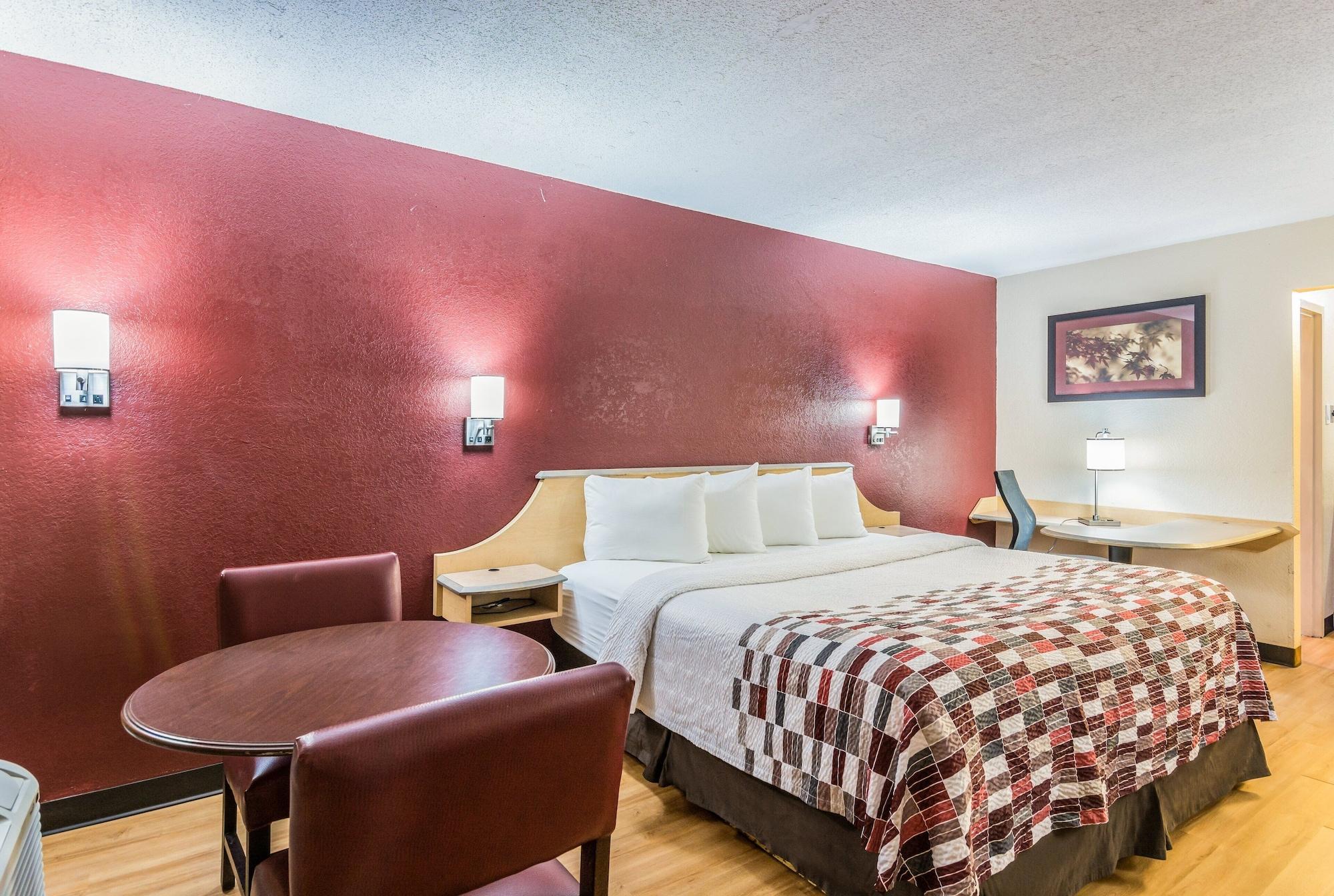 Red Roof Inn Williamsburg Exterior photo