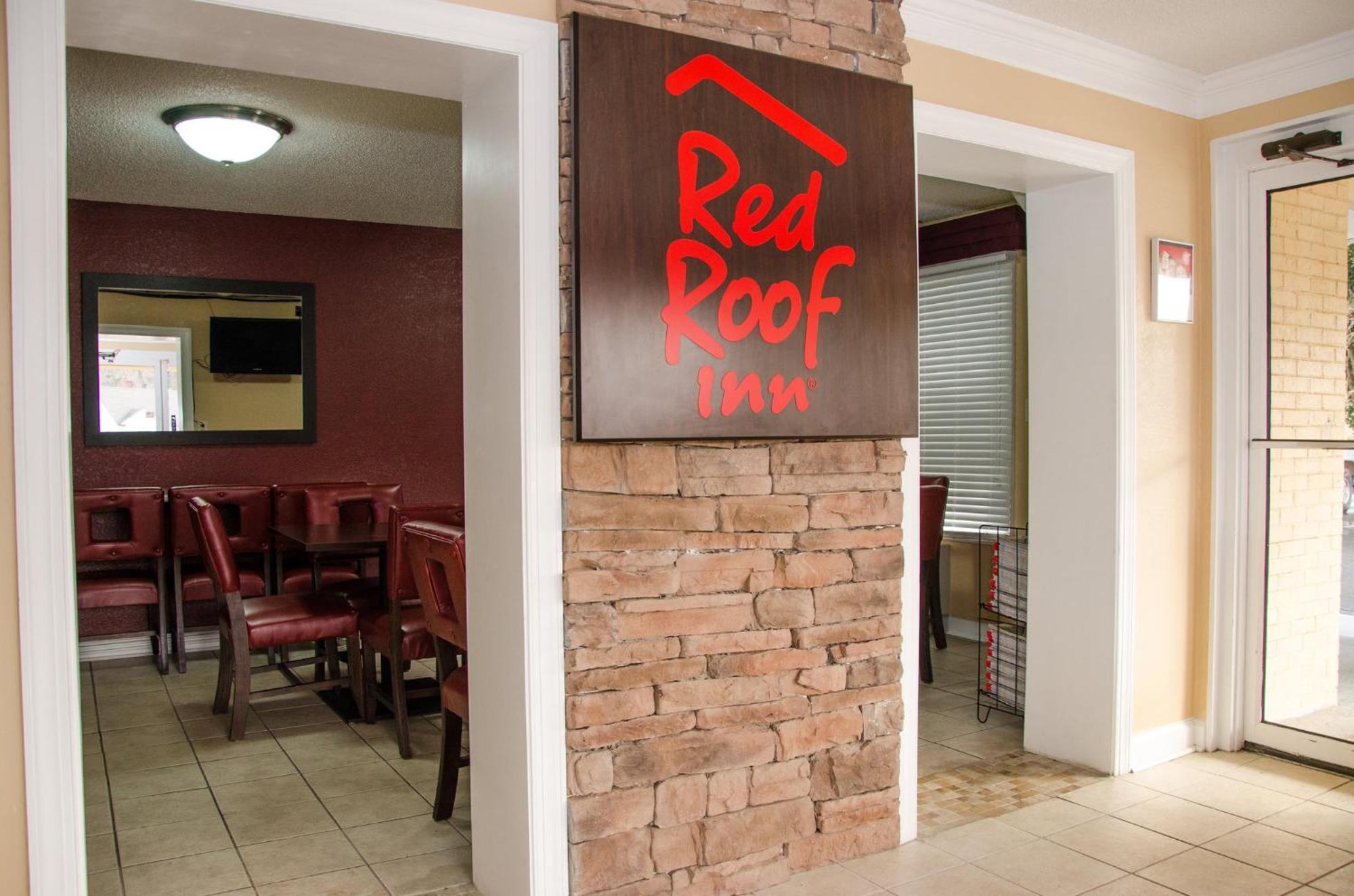 Red Roof Inn Williamsburg Exterior photo